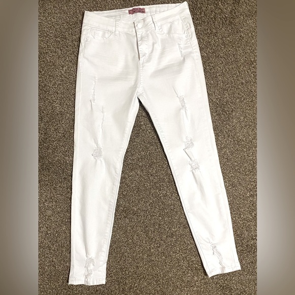 COPY - Wax Jean Women’s White Distressed Jeans Size 9/29 - Picture 1 of 10